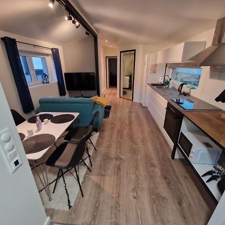 Northern Living 1 Room With Shared Bathroom Tromso Exterior photo